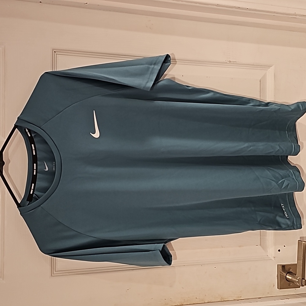 Nike Swim Tee Large